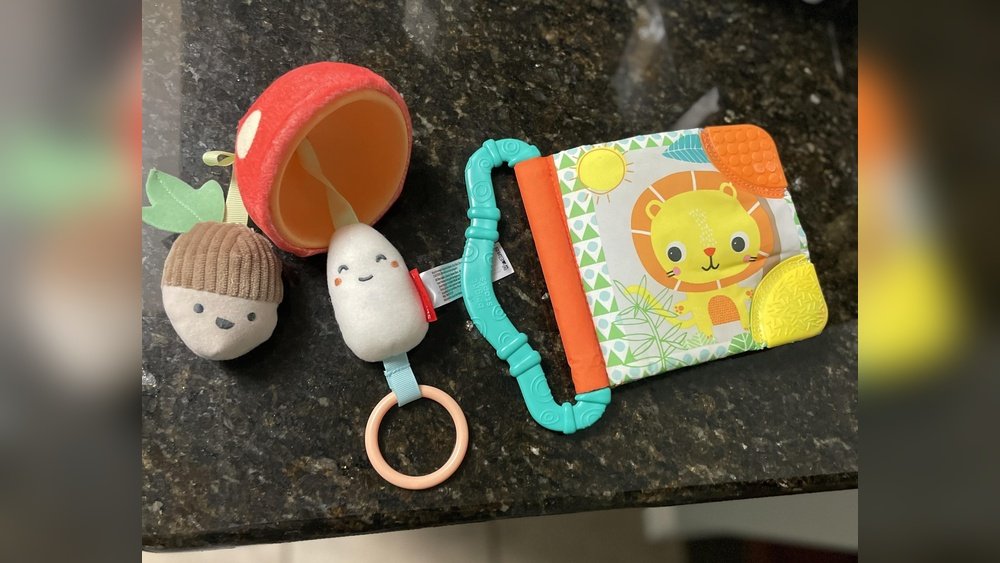 How to Clean Baby Toys