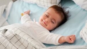 When Can Baby Sleep With Blanket